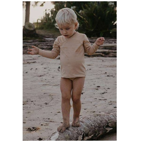 The Simple Folk | The SPF 50+ Swim Top Dune | 6/9 M - Picture 4 of 16